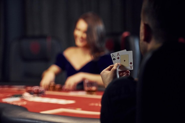 Opsi pembayaran Bandar Poker di kingkobra toto termasuk DANA, OVO, GoPay, ShopeePay, LinkAja, QRIS, dan transfer bank BCA, Mandiri, BRI, BNI