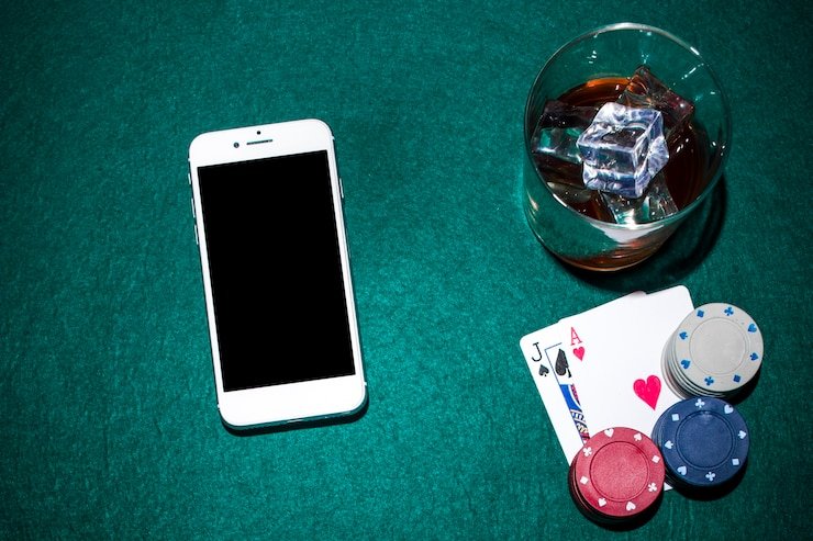 Layar verifikasi akun kingkobra toto menunjukkan checklist dokumen dan status persetujuan